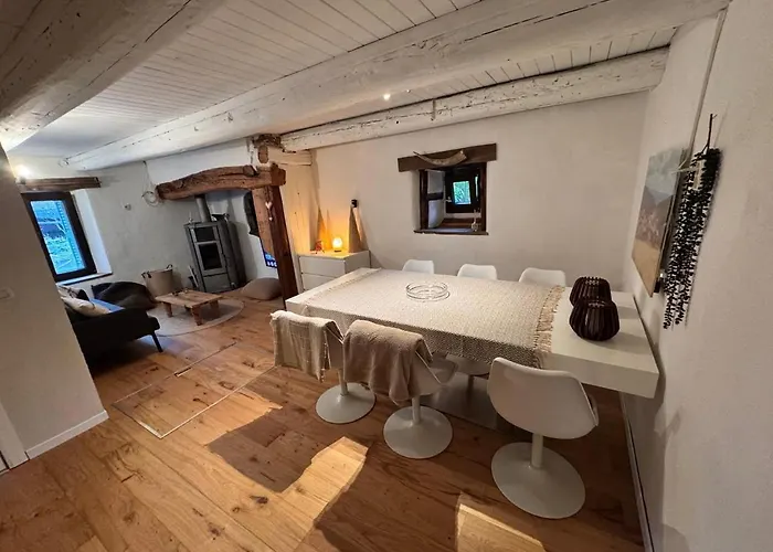 Refuge D`estivareilles Hébergement de vacances Saint-Didier-sur-Doulon